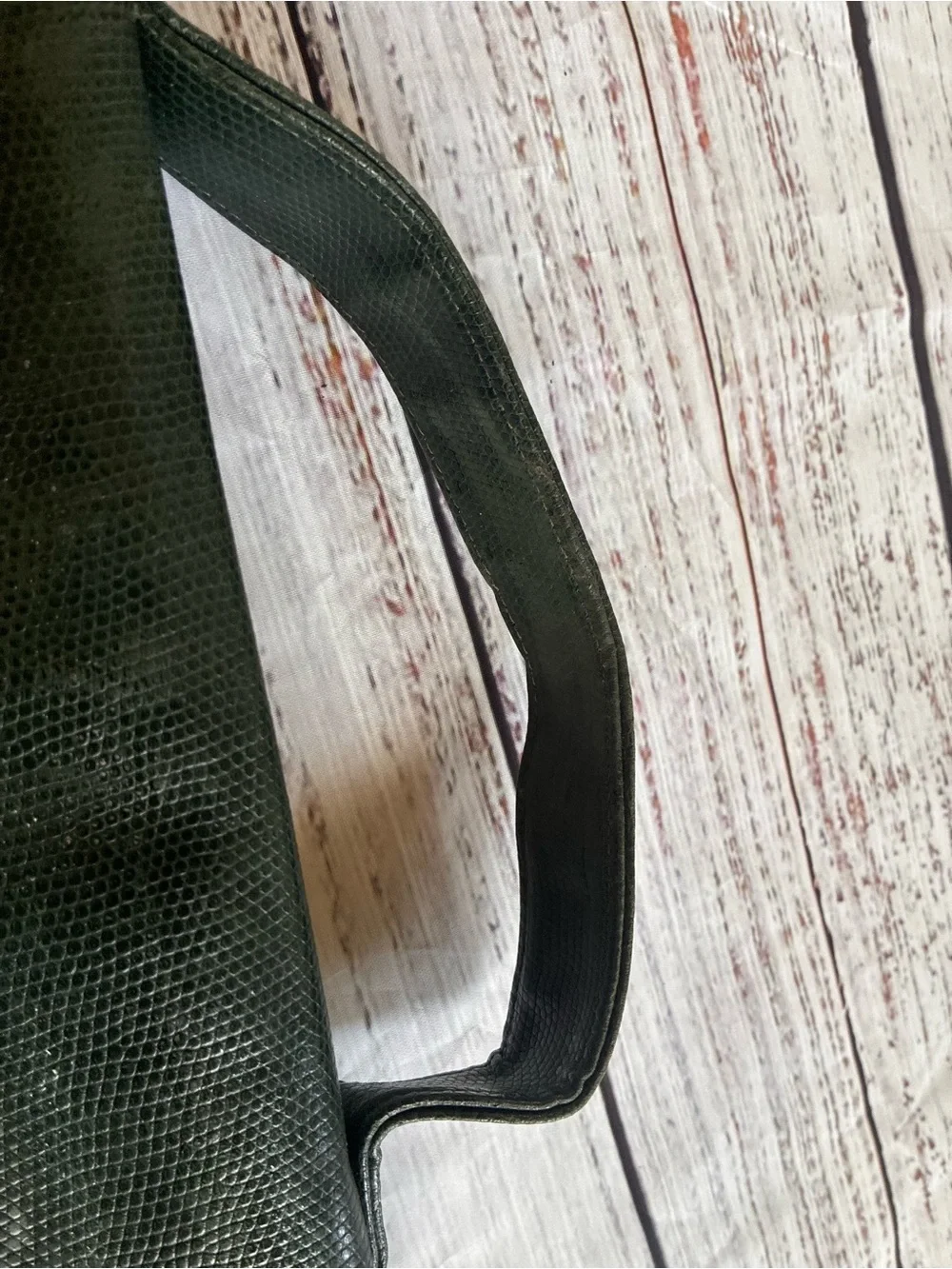 Green Vintage Bag Purse with Gold Turn-Lock